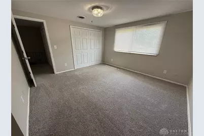 4541 Penhurst Place, Huber Heights, OH 45424 - Photo 12