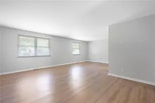 2394 E Rahn Rd, Kettering, OH 45440 - Photo 2