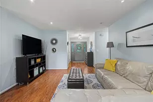 1250 Kentshire Dr, Dayton, OH 45459 - Photo 8