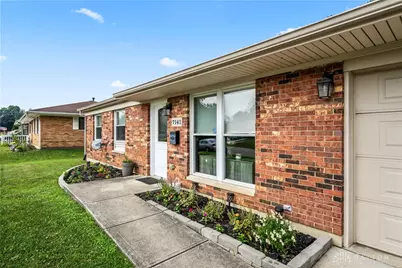 7141 Cronk Drive, Huber Heights, OH 45424 - Photo 4