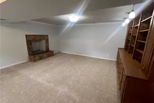 6125 Teagarden Cir, Dayton, OH 45449 - Photo 8