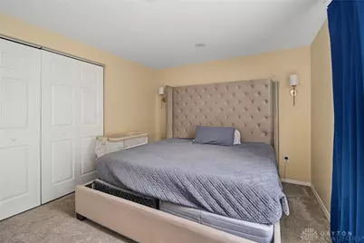 2253 Wienburg Drive, West Carrollton, OH 45439 - Photo 16