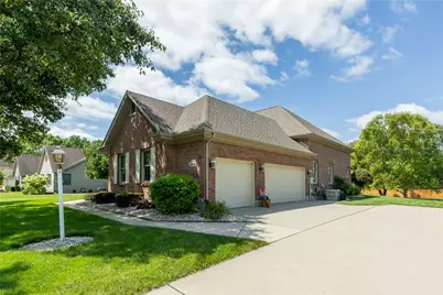 2464 Shenandoah Drive, Troy, OH 45373 - Photo 6