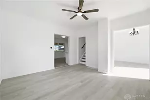 37 Paw Paw St, Dayton, OH 45404 - Photo 8