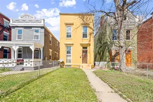830 York St, Cincinnati, OH 45214 - Photo 2