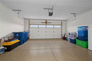 819 Brookwood Cir, Tipp City, OH 45371 - Photo 26