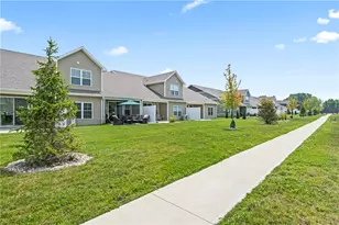 819 Brookwood Cir, Tipp City, OH 45371 - Photo 60