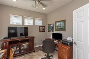 1686 Glade Valley Dr, Washington Twp, OH 45458 - Photo 6