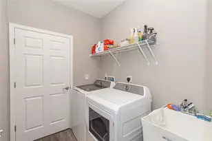1686 Glade Valley Dr, Washington Twp, OH 45458 - Photo 26