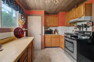 11 E Dayton Dr, Fairborn, OH 45324 - Photo 24