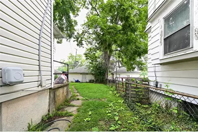 907 Saint Nicholas Avenue, Dayton, OH 45410 - Photo 6