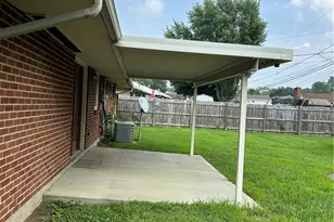 5814 Beth Rd, Huber Heights, OH 45424 - Photo 16