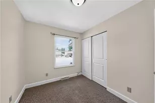 11260 Pippin Rd, Colerain Township, OH 45231 - Photo 6