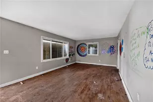 2159 Mountview Cir, Dayton, OH 45414 - Photo 8