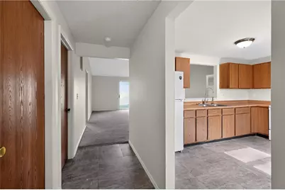 7880 Waterton Court, Dayton, OH 45426 - Photo 14