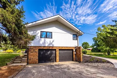 1394 Kirby Road, Turtlecreek Twp, OH 45036 - Photo 4