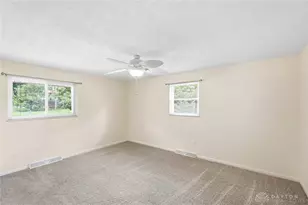 1133 Regal Hill Ct, Beavercreek, OH 45430 - Photo 10