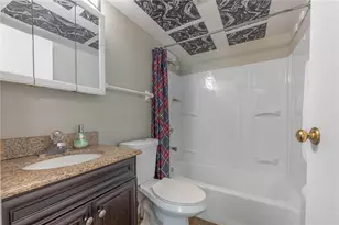 5625 Coach Dr, Kettering, OH 45440 - Photo 14
