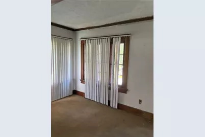 401 Willowwood Drive, Dayton, OH 45405 - Photo 8