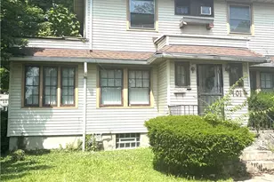 401 Willowwood Dr, Dayton, OH 45405 - Photo 2