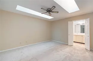 644 Pine Needles Dr, Washington Twp, OH 45458 - Photo 10