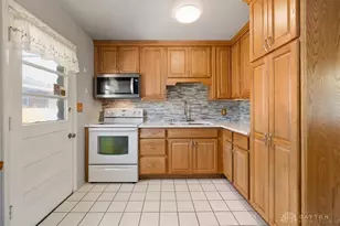 2407 Oneida Ave, Dayton, OH 45414 - Photo 12