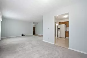 1020 S Elm St, West Carrollton, OH 45449 - Photo 14