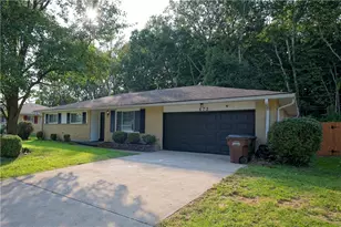 673 Fredricksburg Dr, Harrison Twp, OH 45415 - Photo 6