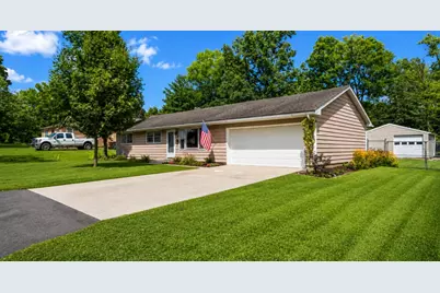 55 Apple Drive, Farmersville, OH 45325 - Photo 1