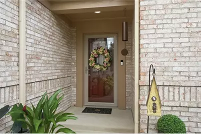 6874 Lorien Woods Drive, Miamisburg, OH 45459 - Photo 6
