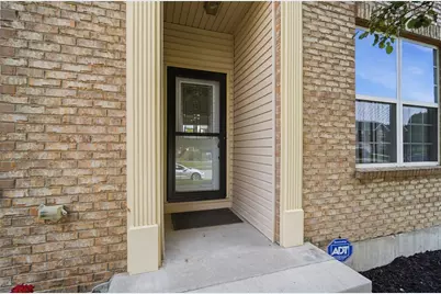6088 Oak Ridge Drive, Huber Heights, OH 45424 - Photo 4