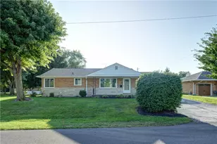 100 Ave B, Greenville, OH 45331 - Photo 2