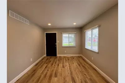 16 Chestnut Street, Englewood, OH 45322 - Photo 6