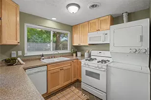 3737 Saranac Dr, Dayton, OH 45429 - Photo 14