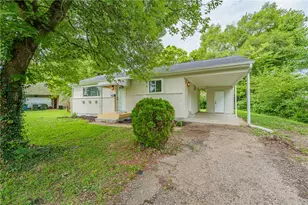 5193 Fortman Dr, Jefferson Twp, OH 45417 - Photo 2