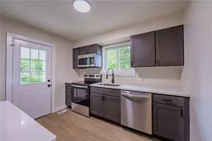 5193 Fortman Dr, Jefferson Twp, OH 45417 - Photo 8