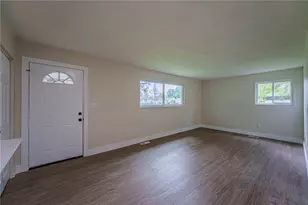 5193 Fortman Dr, Jefferson Twp, OH 45417 - Photo 4