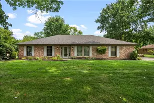9732 Stagecoach Dr, Centerville, OH 45458 - Photo 1