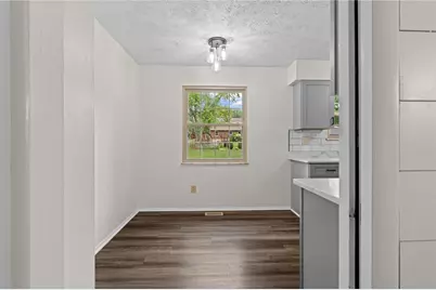 9732 Stagecoach Drive, Centerville, OH 45458 - Photo 20