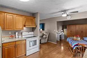 1969 Vermont Dr, Xenia, OH 45385 - Photo 10