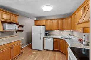 1969 Vermont Dr, Xenia, OH 45385 - Photo 8