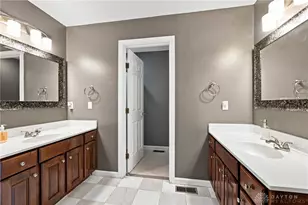 866 Miami Ridge Dr, Loveland, OH 45140 - Photo 26