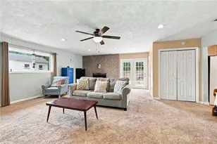 4555 Ross Ave, Franklin, OH 45005 - Photo 10
