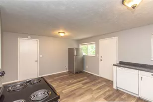 6111 Rosebury Dr, Huber Heights, OH 45424 - Photo 8