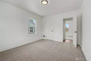 44 E Beechwood Ave, Dayton, OH 45405 - Photo 24