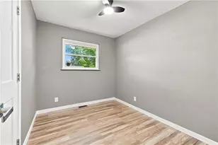 5050 Leedale Dr, Jefferson Twp, OH 45417 - Photo 28