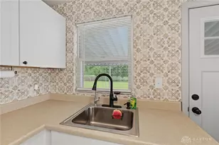 1608 Edendale Rd, Dayton, OH 45432 - Photo 10