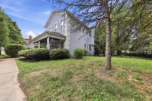 208 Sycamore St, Greenville, OH 45331 - Photo 2
