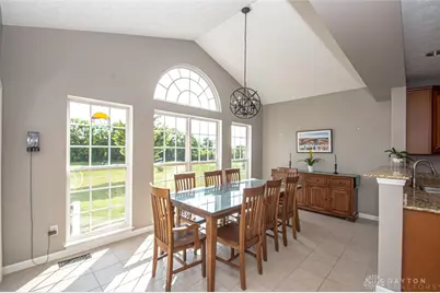 2650 Wyndham Drive, Beavercreek, OH 45431 - Photo 6