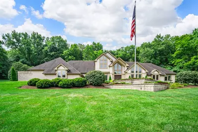 2614 E Centerville Station Road, Washington Twp, OH 45459 - Photo 4